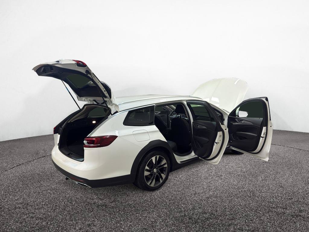 Used 2020 Buick Regal Preferred w/ Sights and Sounds Package AWD/4WD image 14