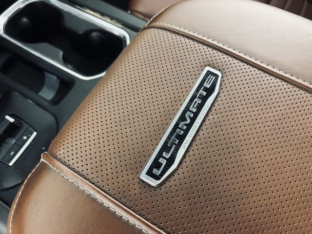 Used 2024 GMC Sierra 3500 Denali Ultimate image 28