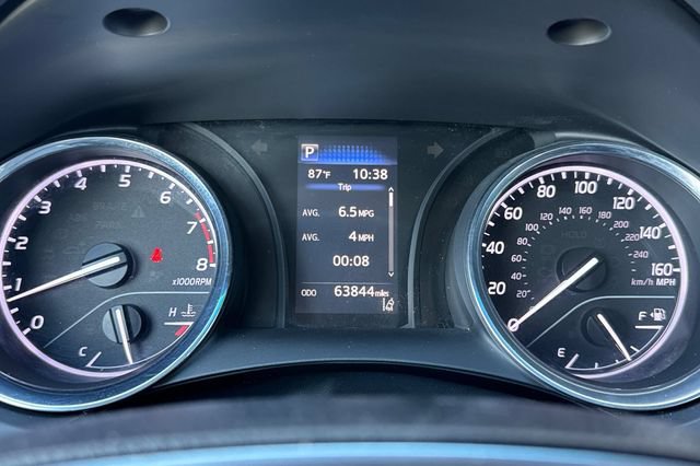 Used 2019 Toyota Camry LE FWD image 38