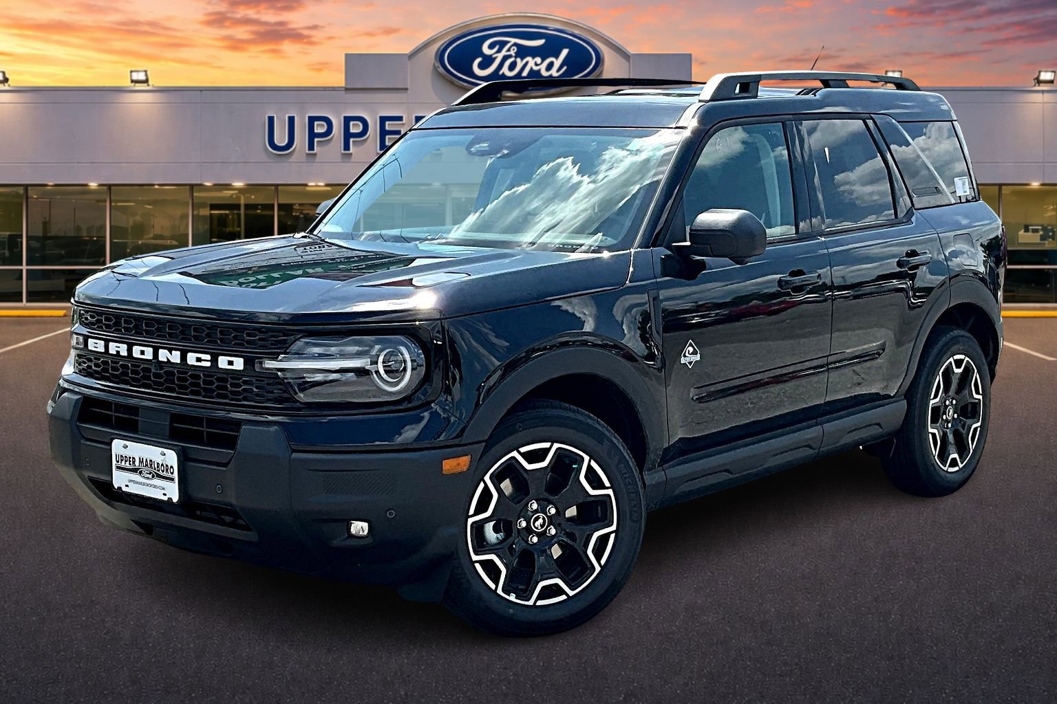 New 2025 Ford Bronco Sport Outer Banks w/ Outer Banks Tech Package+ AWD/4WD image 2