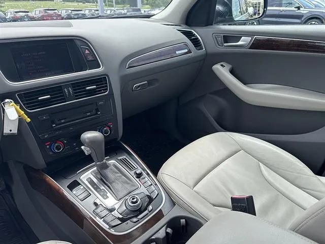 Used 2010 Audi Q5 3.2 Premium Plus AWD/4WD image 11