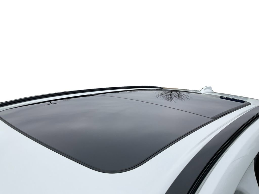 New 2026 Volvo XC60 B5 Plus w/ Protection Package Premier image 13