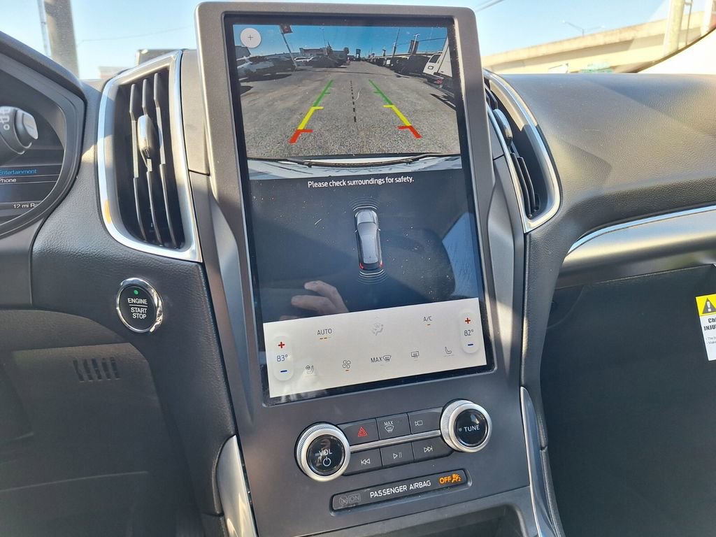 Used 2022 Ford Edge Titanium w/ Class II Trailer Tow Package image 20