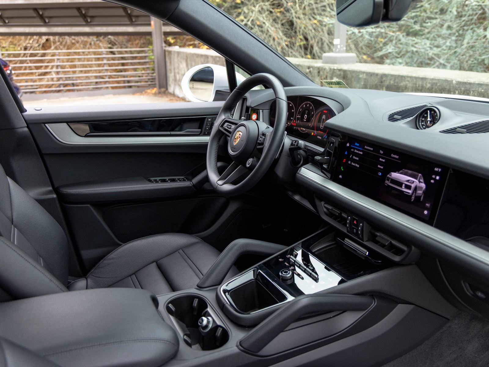 Certified 2026 Porsche Cayenne Coupe AWD/4WD image 55