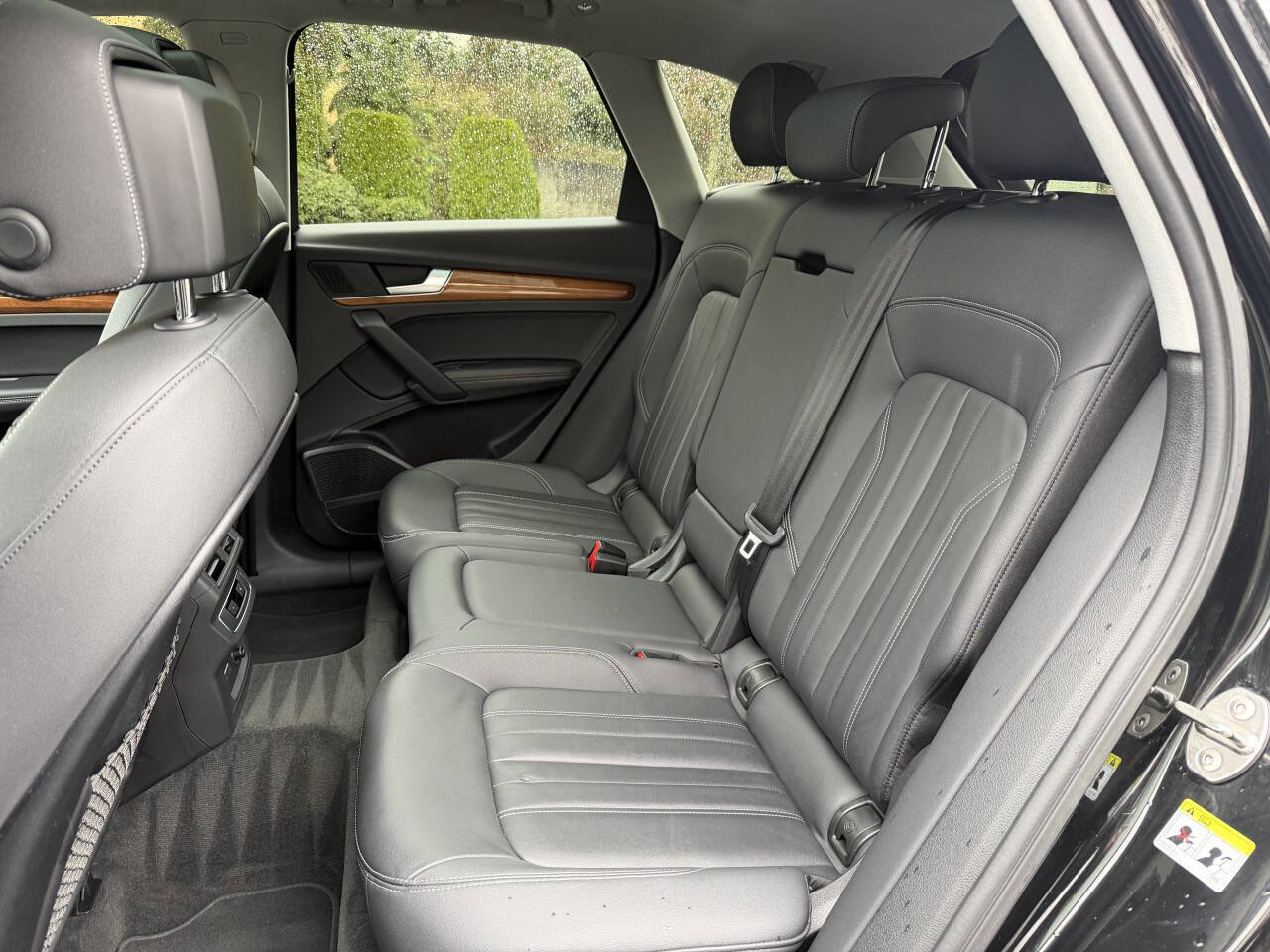 Used 2021 Audi Q5 e Premium Plus w/ Premium Plus Package image 27