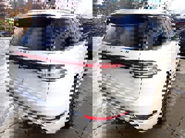 New 2026 Lincoln Aviator Black Label w/ Dynamic Handling Package image 6