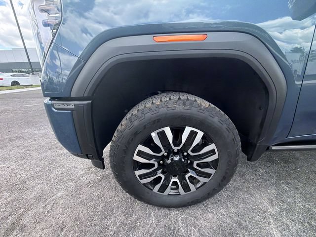 Used 2025 GMC Sierra 2500 Denali Ultimate w/ Max Trailering Package AWD/4WD image 10