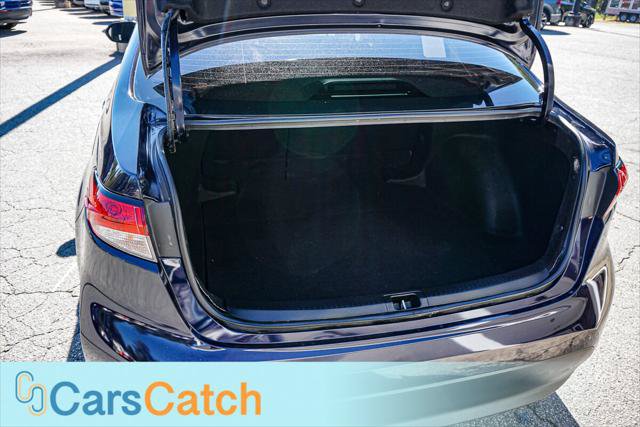 Used 2025 Toyota Corolla LE FWD image 37