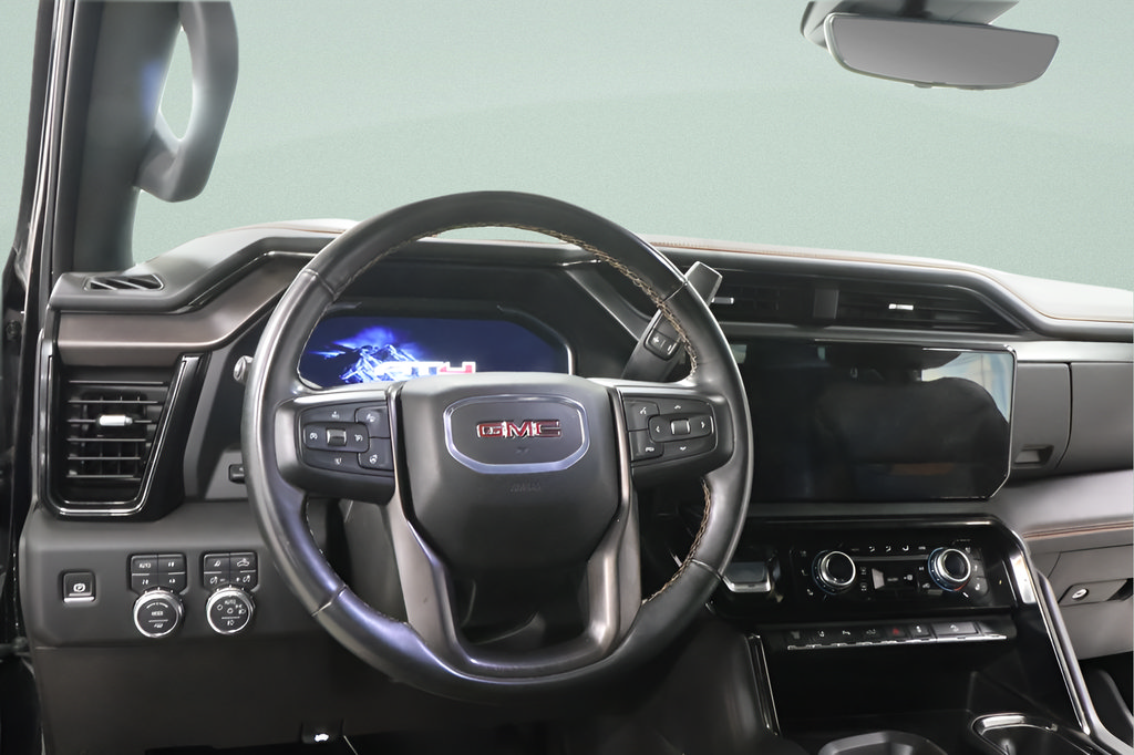 Used 2025 GMC Sierra 2500 AT4 w/ Technology Package AWD/4WD image 9