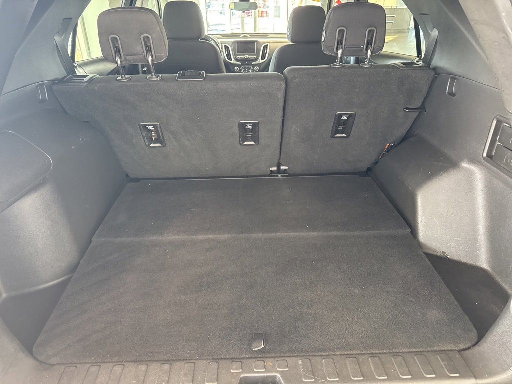 Used 2019 Chevrolet Equinox LT w/ Driver Convenience Package image 15