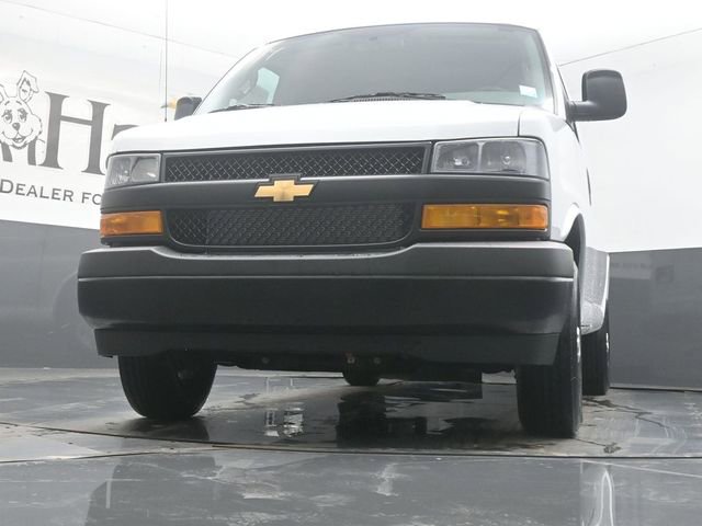 New 2026 Chevrolet Express 2500 image 34