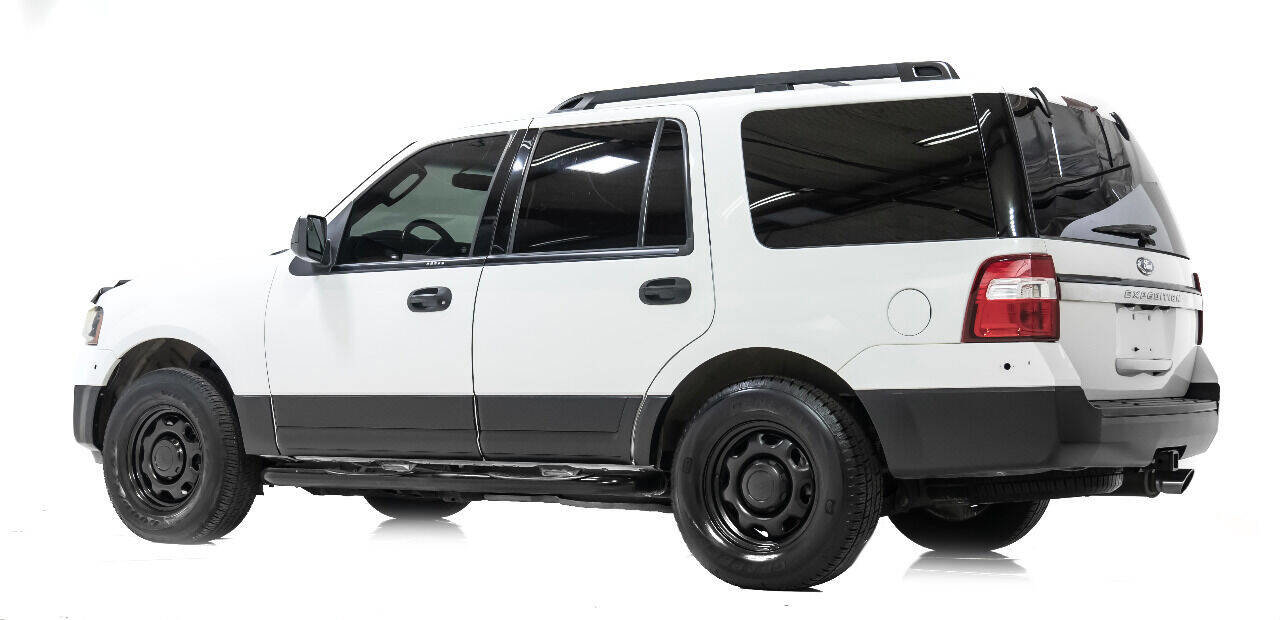 Used 2015 Ford Expedition XL image 4