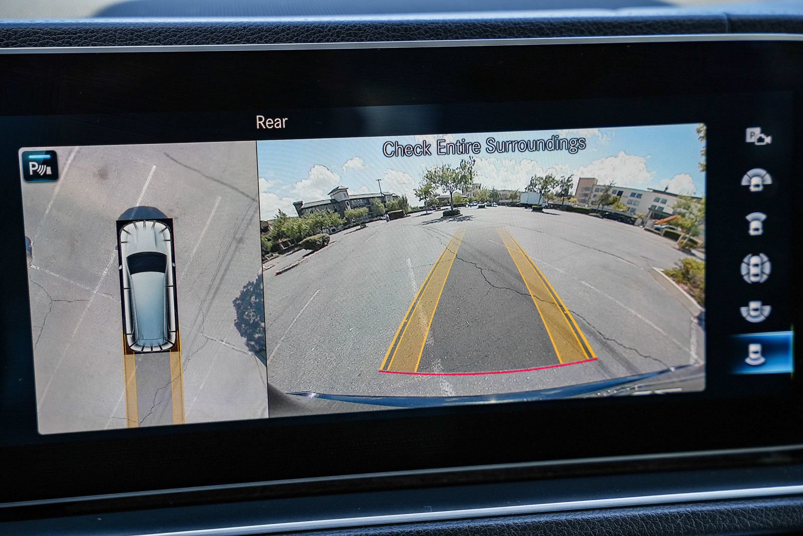 Used 2020 Mercedes-Benz GLS 450 4MATIC image 24