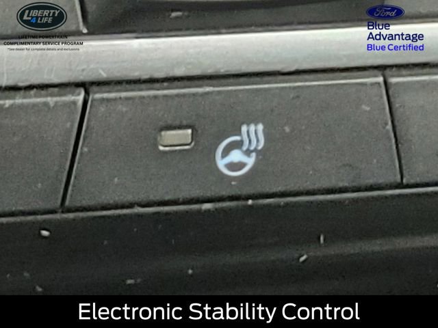 Certified 2022 Ford Escape SE w/ Cold Weather Package image 26