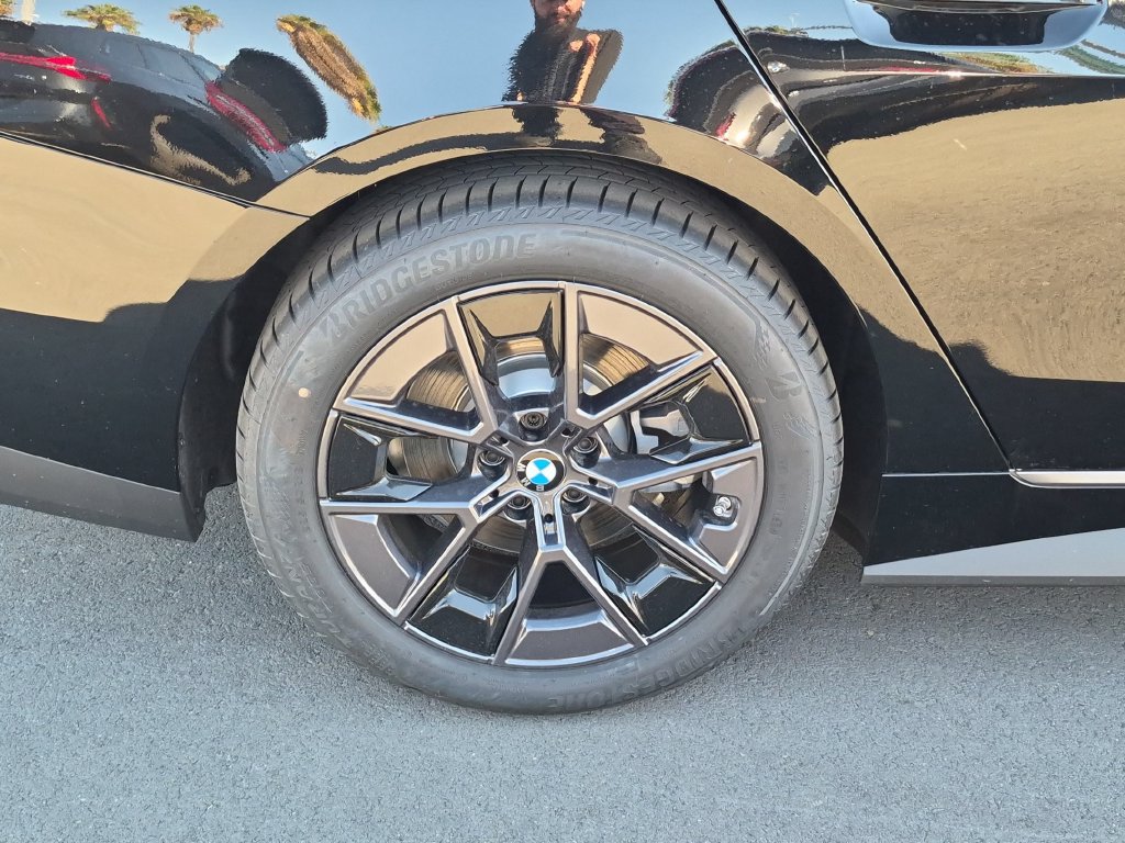 New 2026 BMW i4 eDrive40 w/ Driving Assistance Package RWD image 29