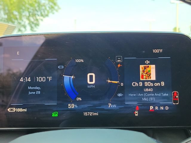 Certified 2025 Chevrolet Equinox EV LT w/ Convenience Package FWD image 30