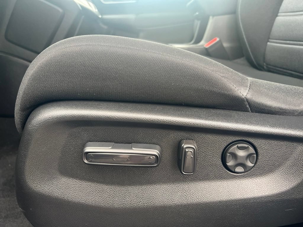 Used 2021 Honda CR-V EX image 11