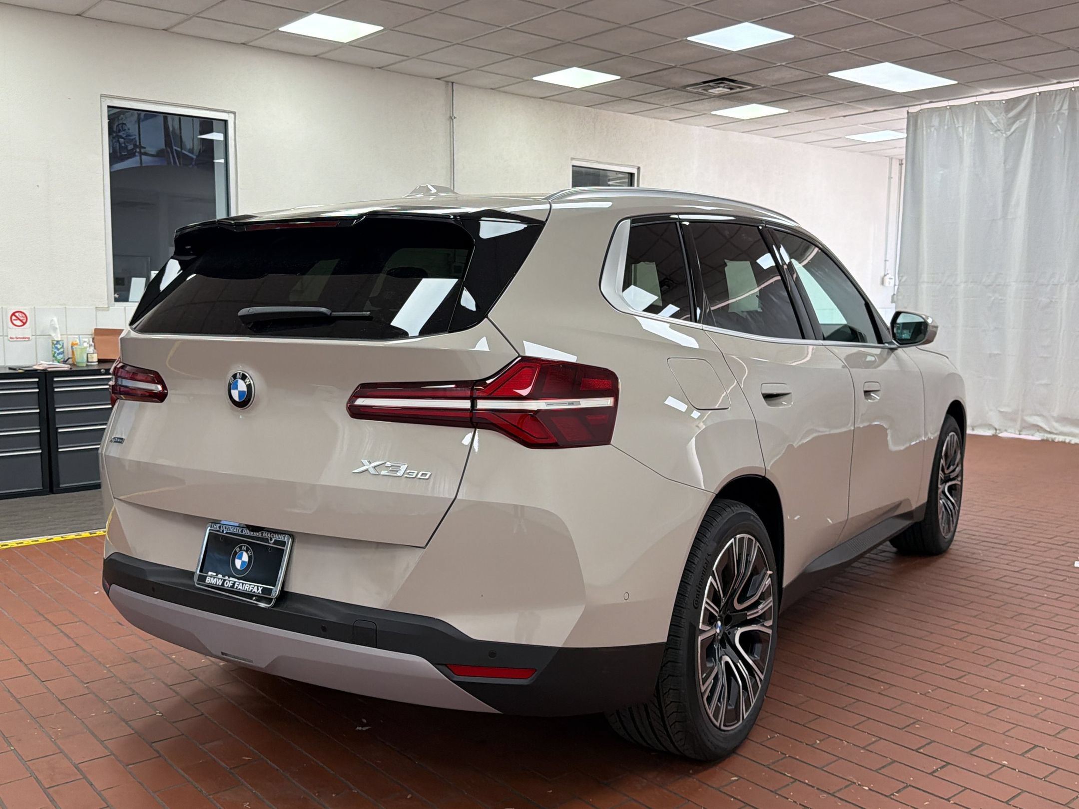 Used 2026 BMW X3 xDrive30i w/ Convenience Package AWD/4WD image 9