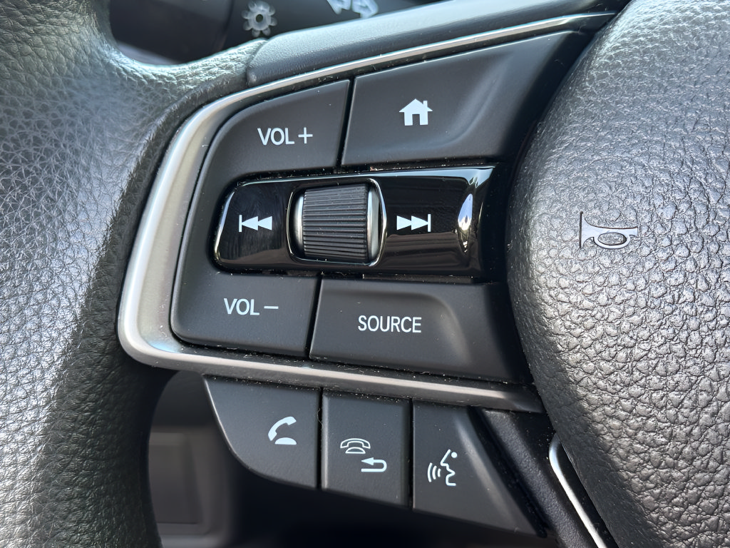 Used 2018 Honda Accord LX image 15