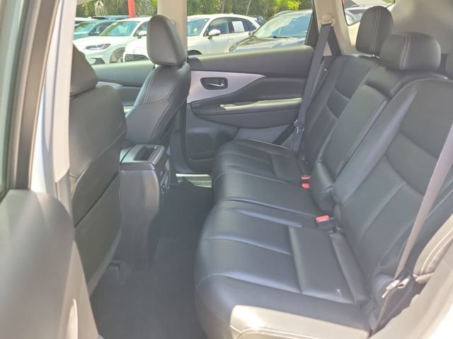 Certified 2022 Nissan Murano SV w/ SV Midnight Edition Package FWD image 12