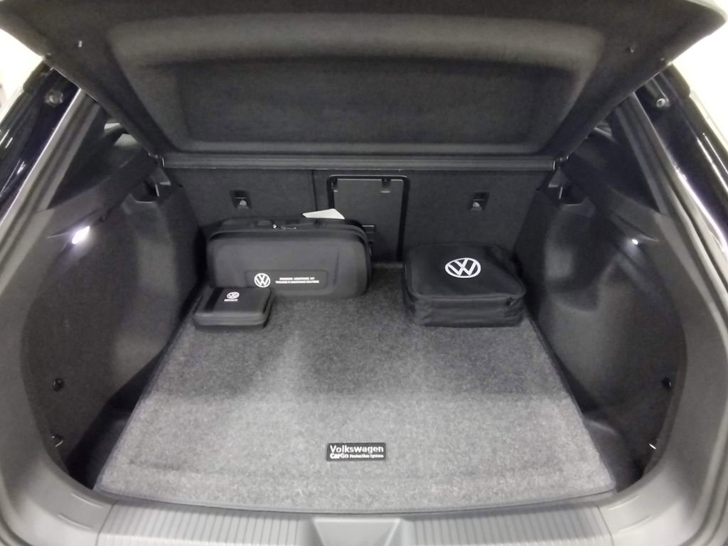 New 2026 Volkswagen ID.4 Pro S image 13