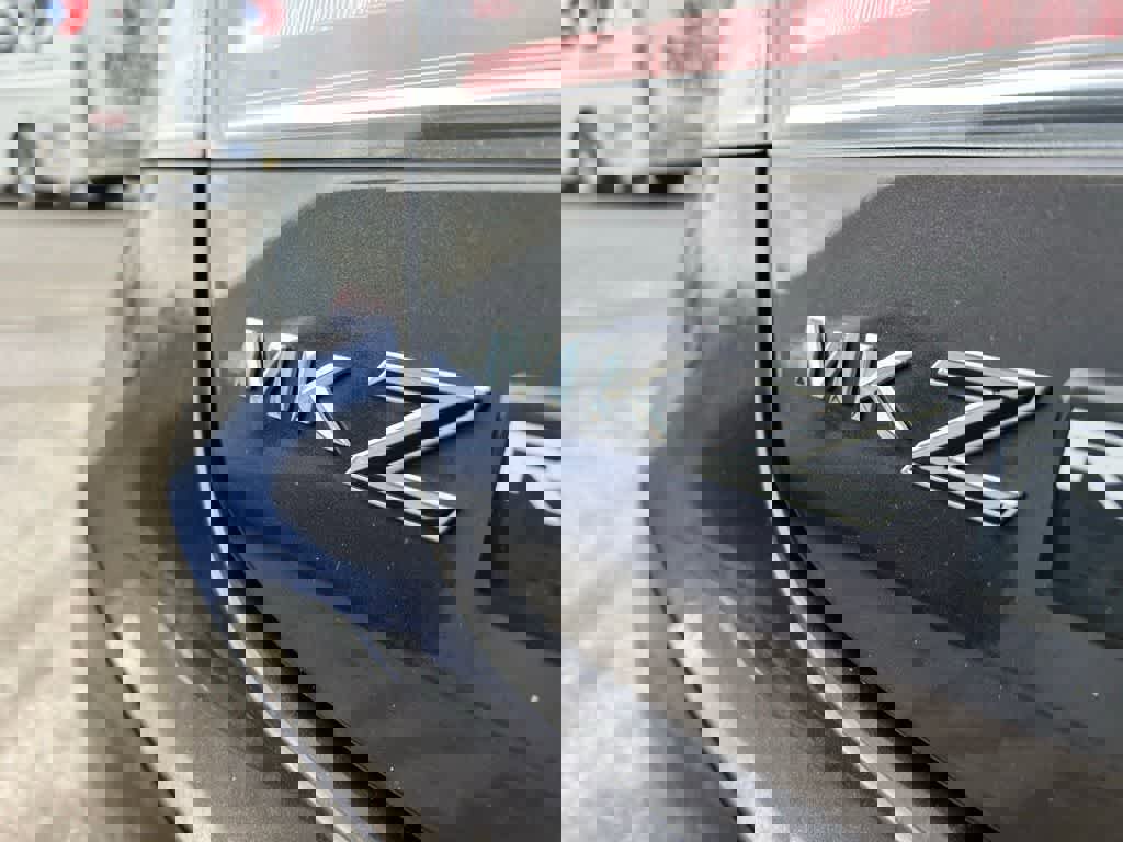 Used 2016 Lincoln MKZ Black Label w/ Technology Package image 11