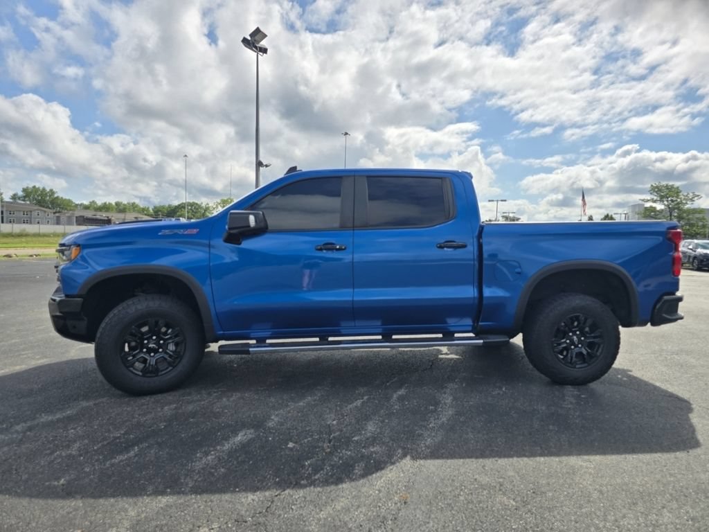 Used 2023 Chevrolet Silverado 1500 ZR2 w/ Technology Package AWD/4WD image 16
