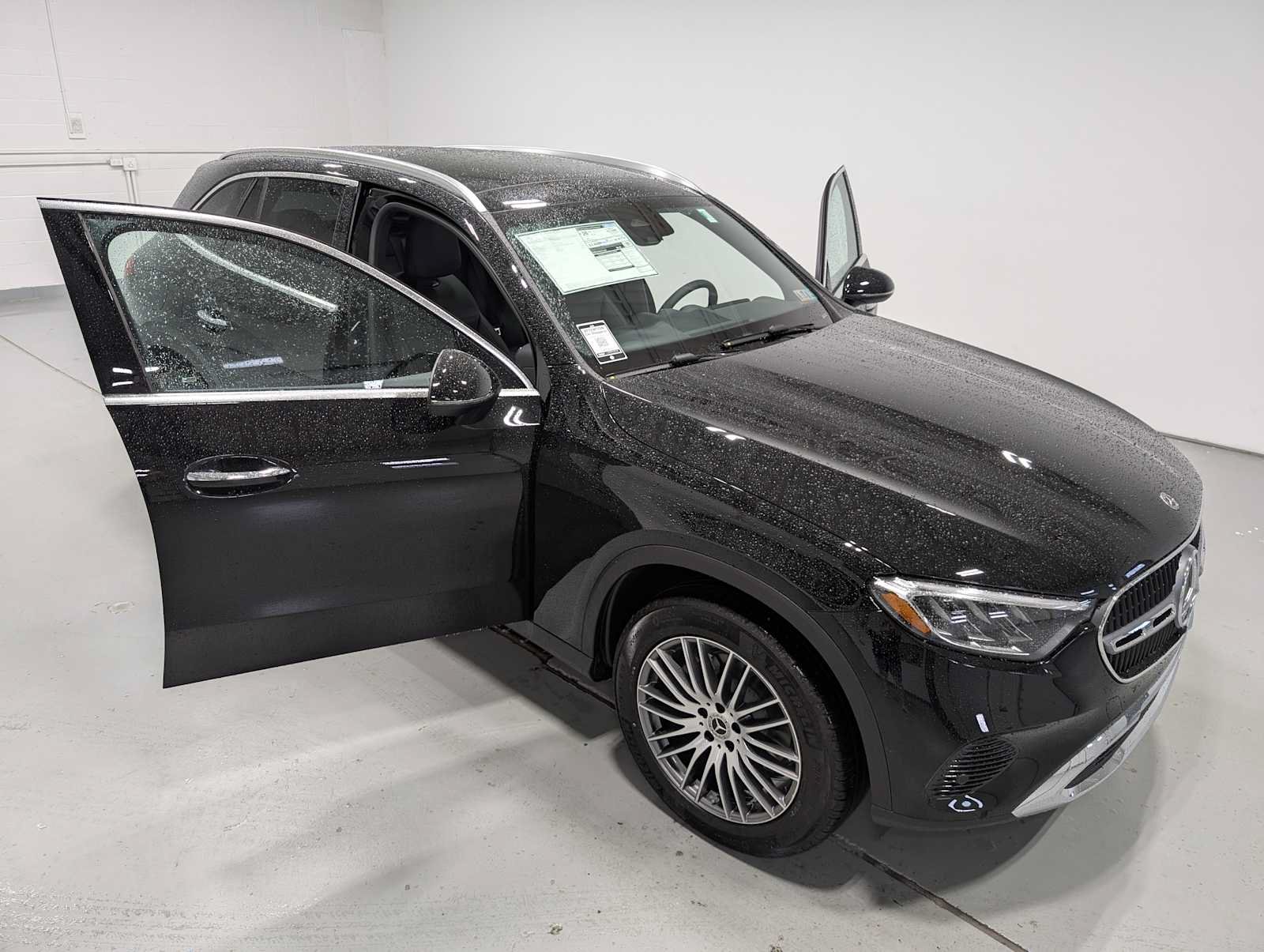 New 2026 Mercedes-Benz GLC 300 4MATIC image 14