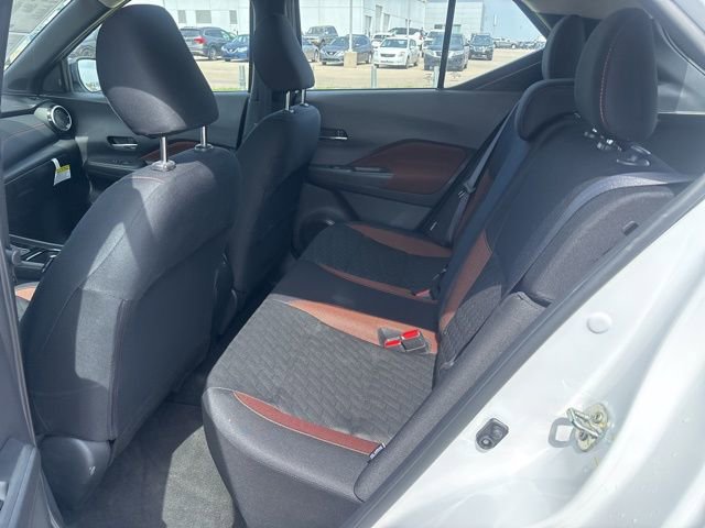 Used 2024 Nissan Kicks SR FWD image 9