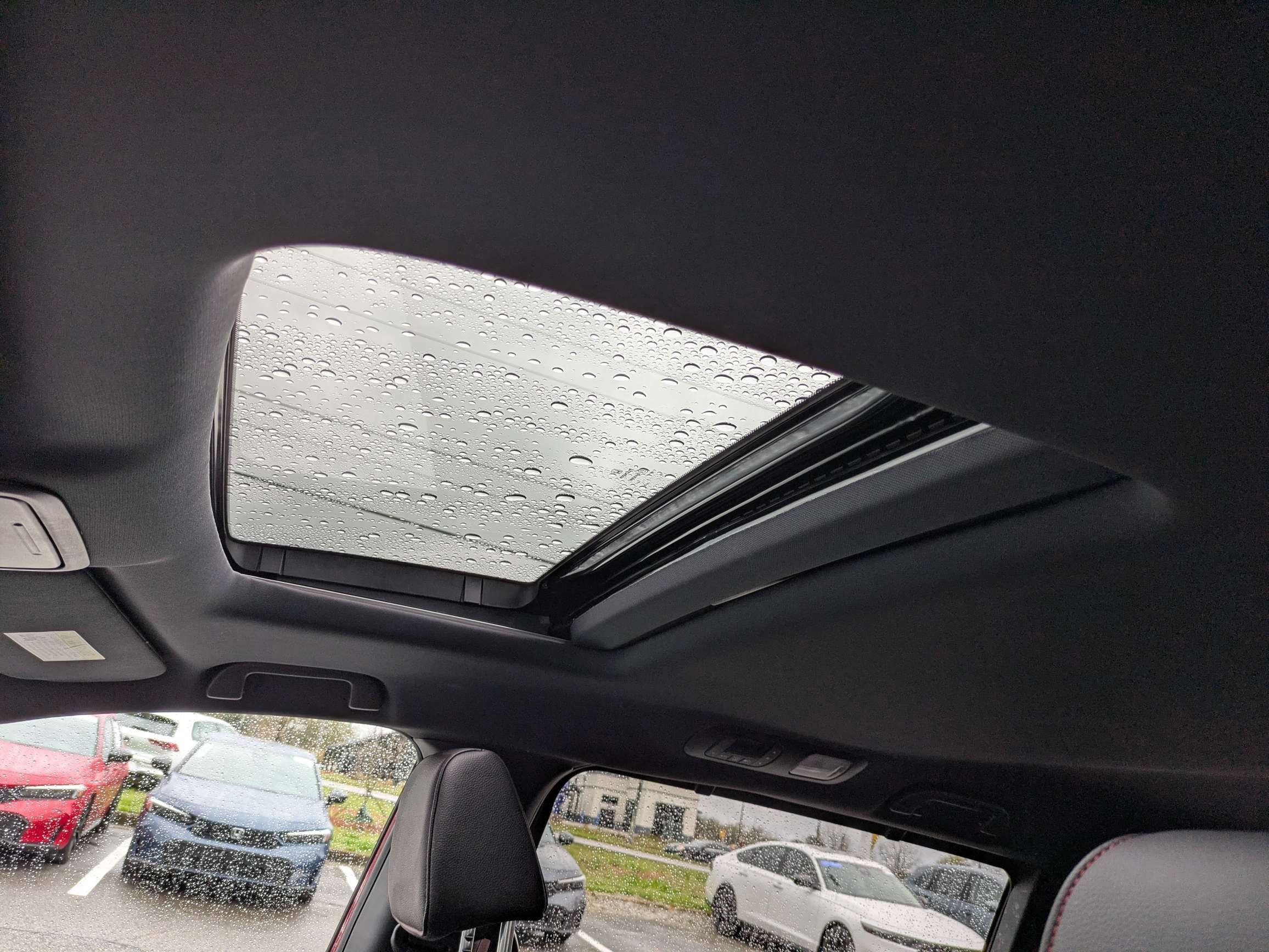 Certified 2024 Honda Odyssey Sport image 28