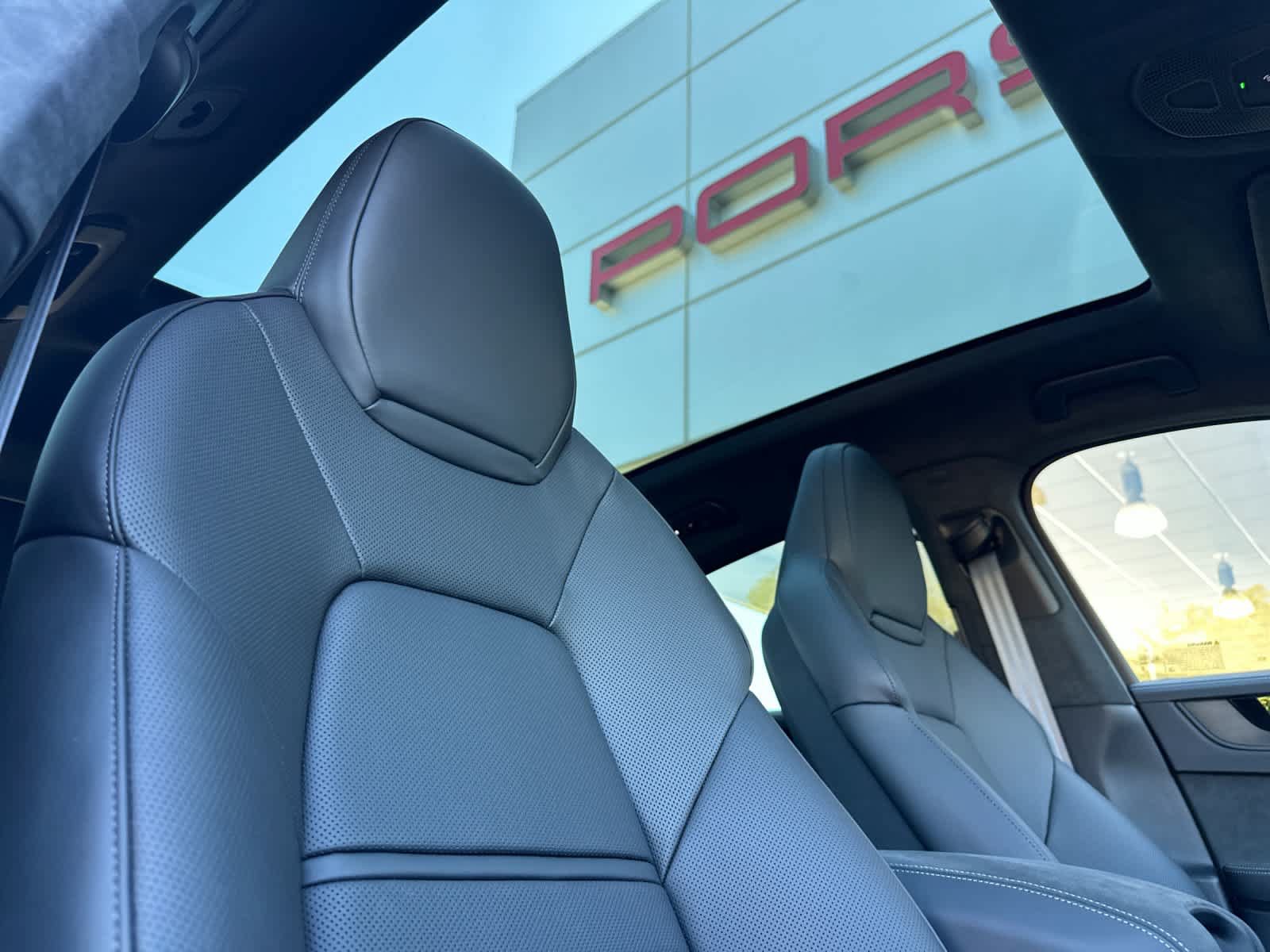 New 2026 Porsche Cayenne GTS AWD/4WD image 18