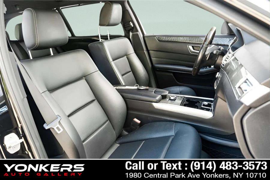 Used 2016 Mercedes-Benz E 350 4MATIC Wagon image 37