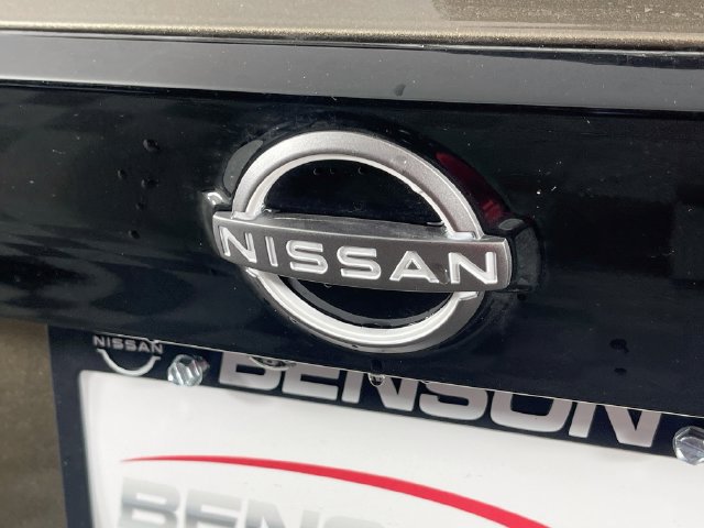 New 2026 Nissan Kicks SR FWD image 19
