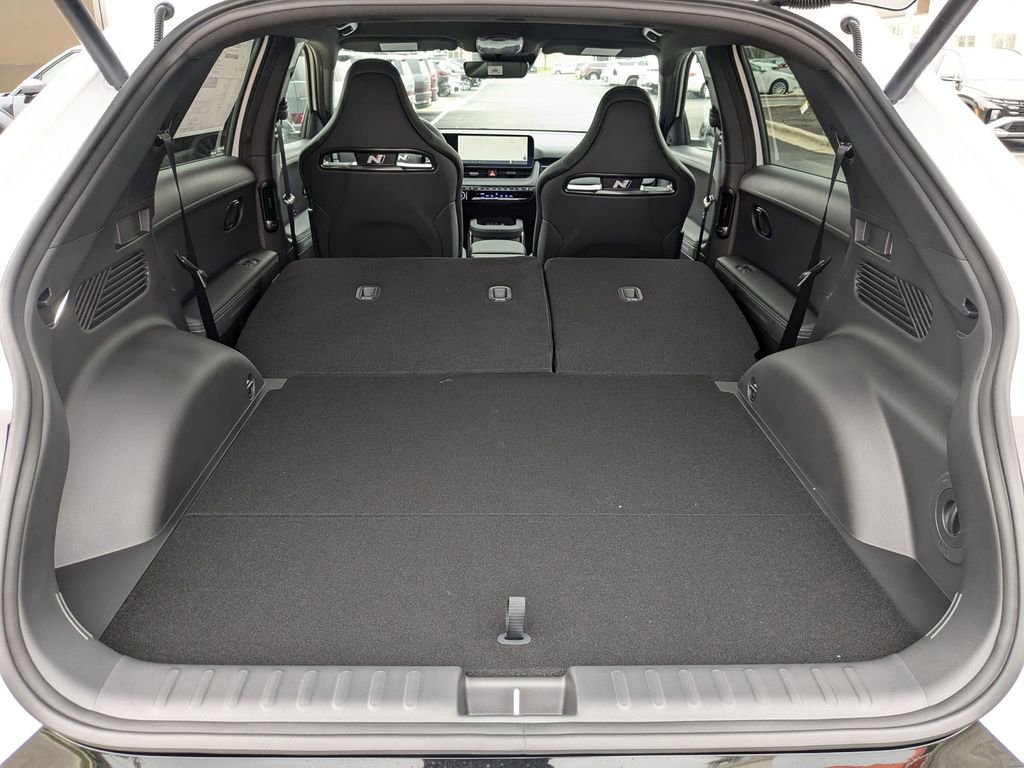 New 2025 Hyundai Ioniq 5 N Base image 26