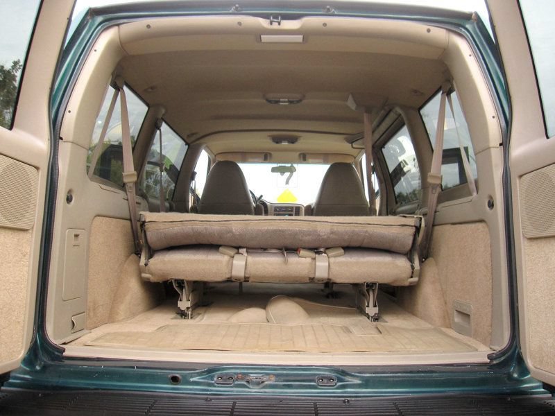 Used 1998 Chevrolet Astro AWD Passenger image 35