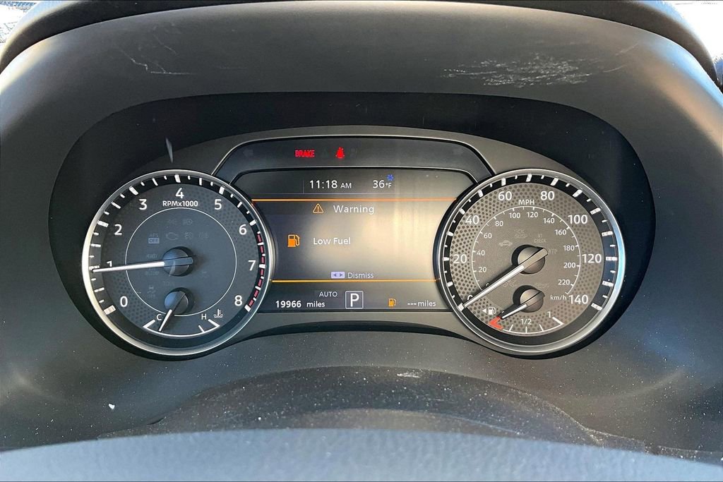 Used 2023 Nissan Armada SL w/ Captain's Chairs Package image 10