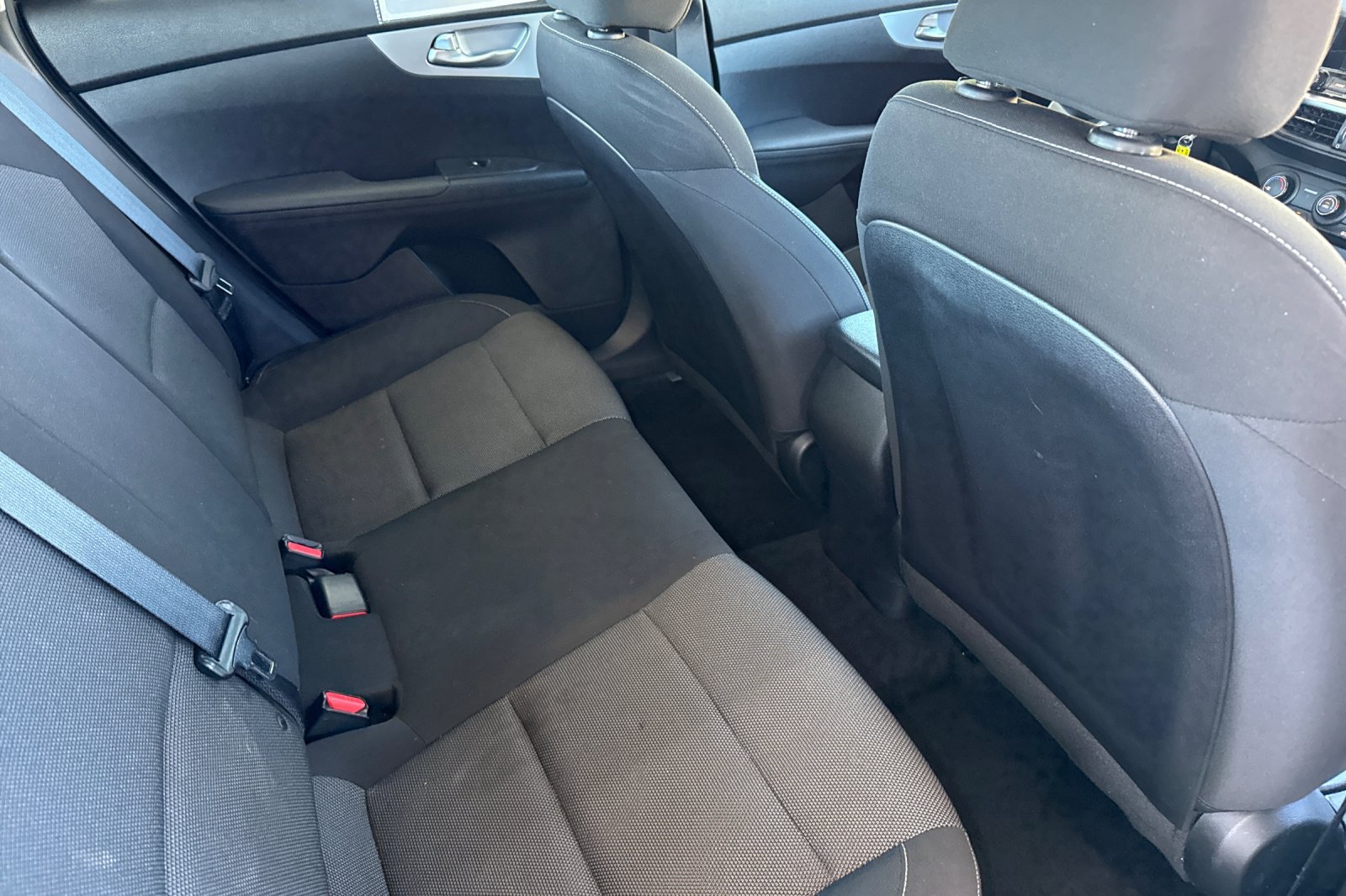 Used 2023 Kia Forte LXS FWD image 22