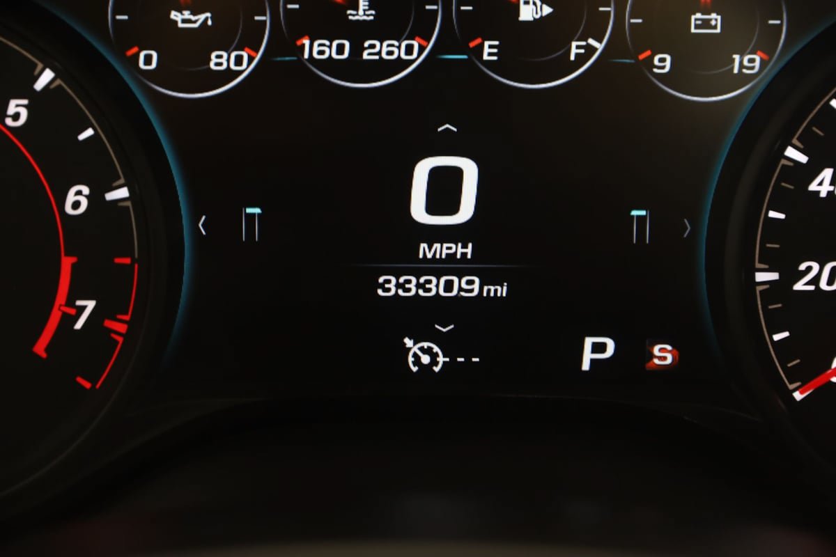 Used 2018 Chevrolet Camaro SS RWD image 47