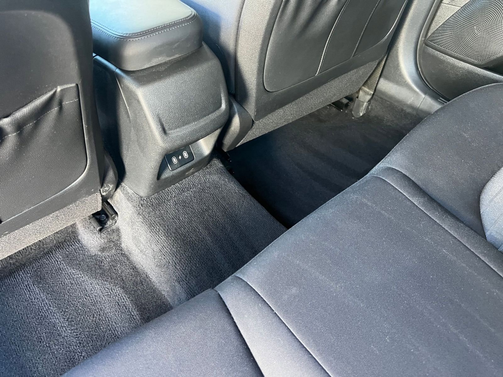 Used 2025 Kia K5 LXS image 23
