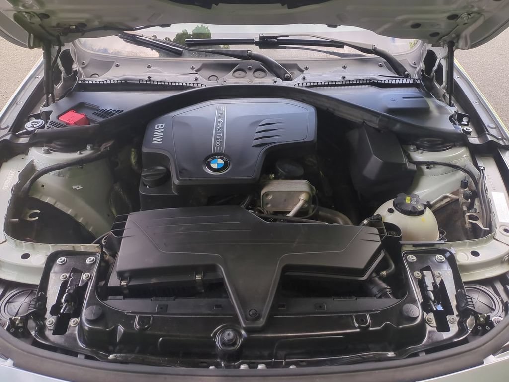 Used 2015 BMW 320i xDrive Sedan AWD/4WD image 29