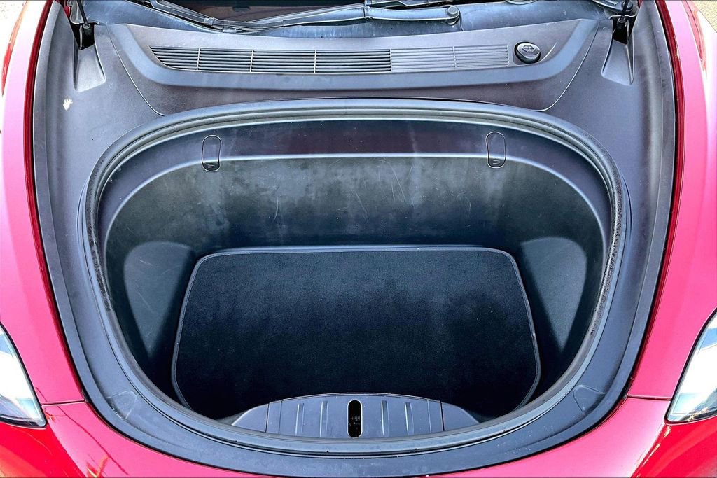 Used 2018 Tesla Model 3 Long Range image 10