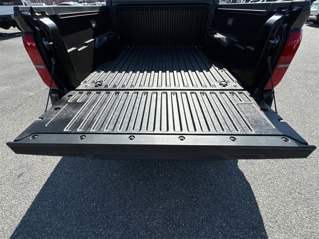 New 2025 Toyota Tacoma SR5 image 18