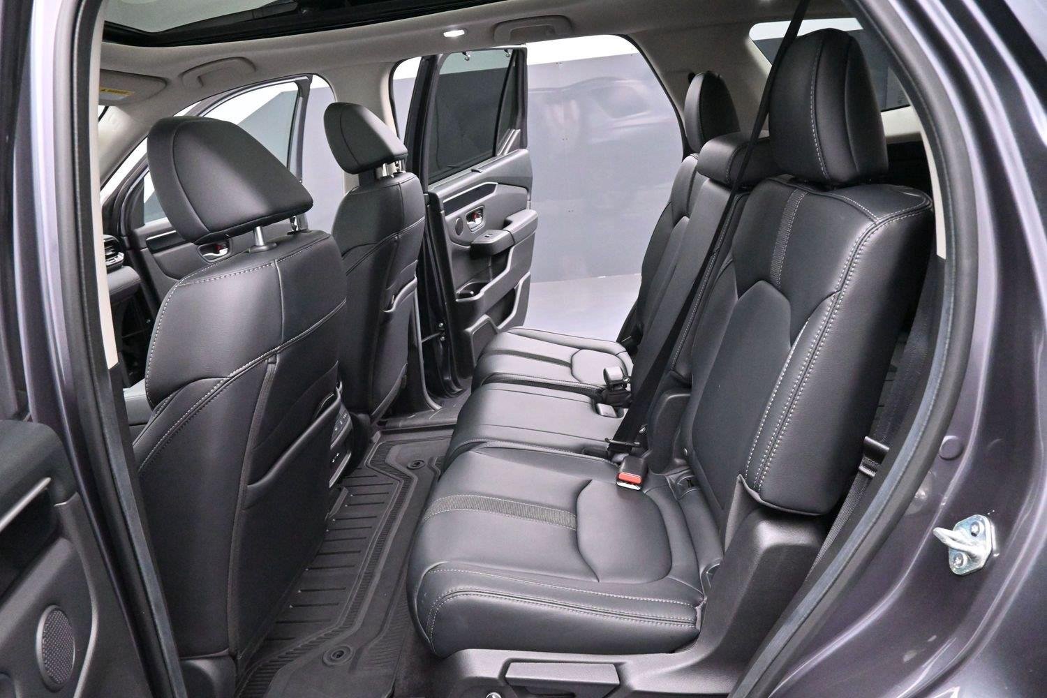 Used 2024 Honda Pilot Touring image 30