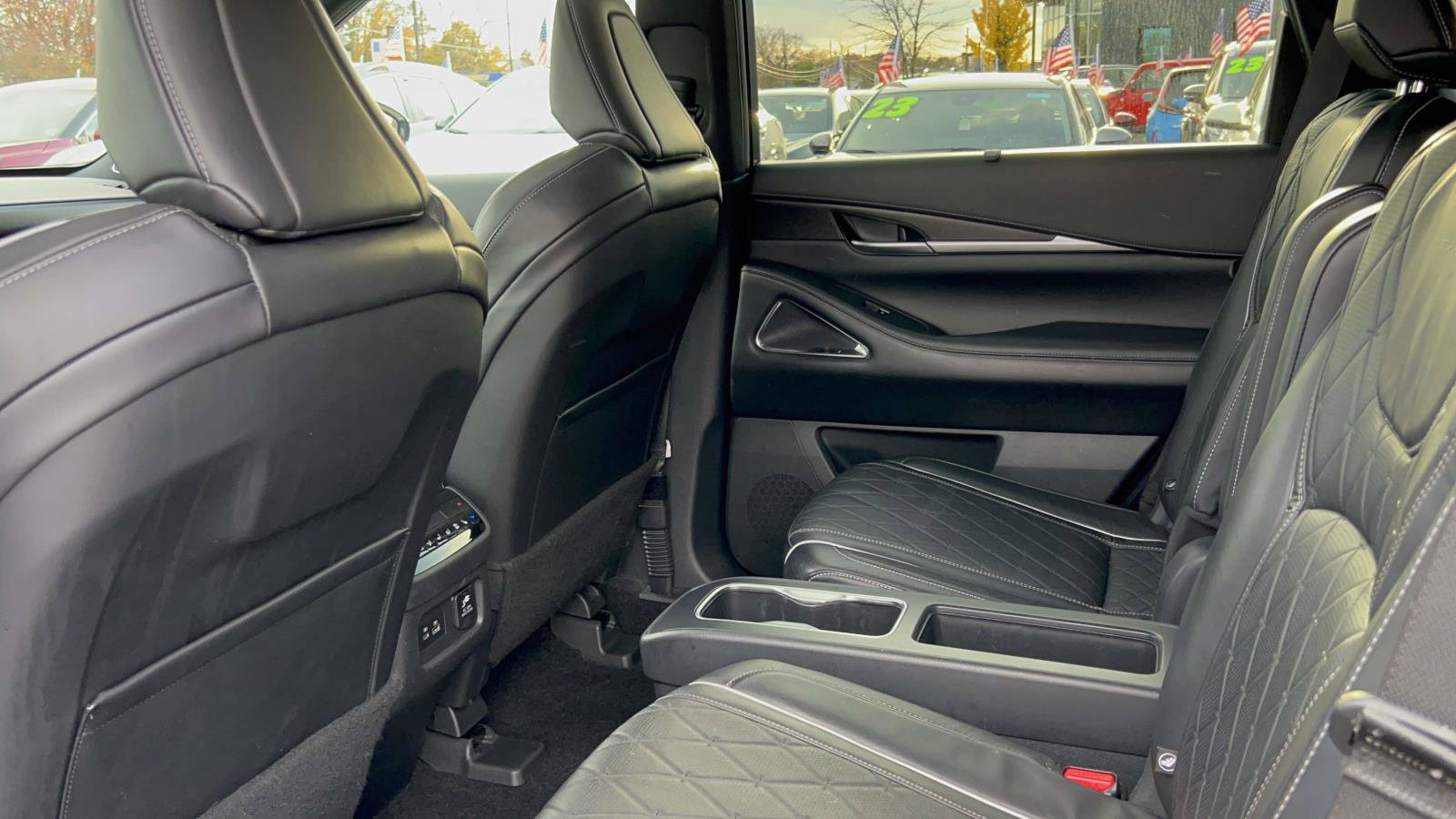 Used 2022 INFINITI QX60 Autograph w/ Cargo Package image 11