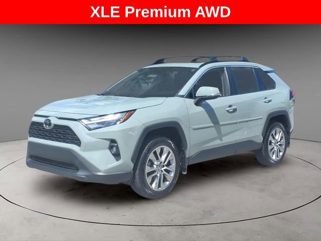 Used 2022 Toyota RAV4 XLE Premium AWD/4WD video 1