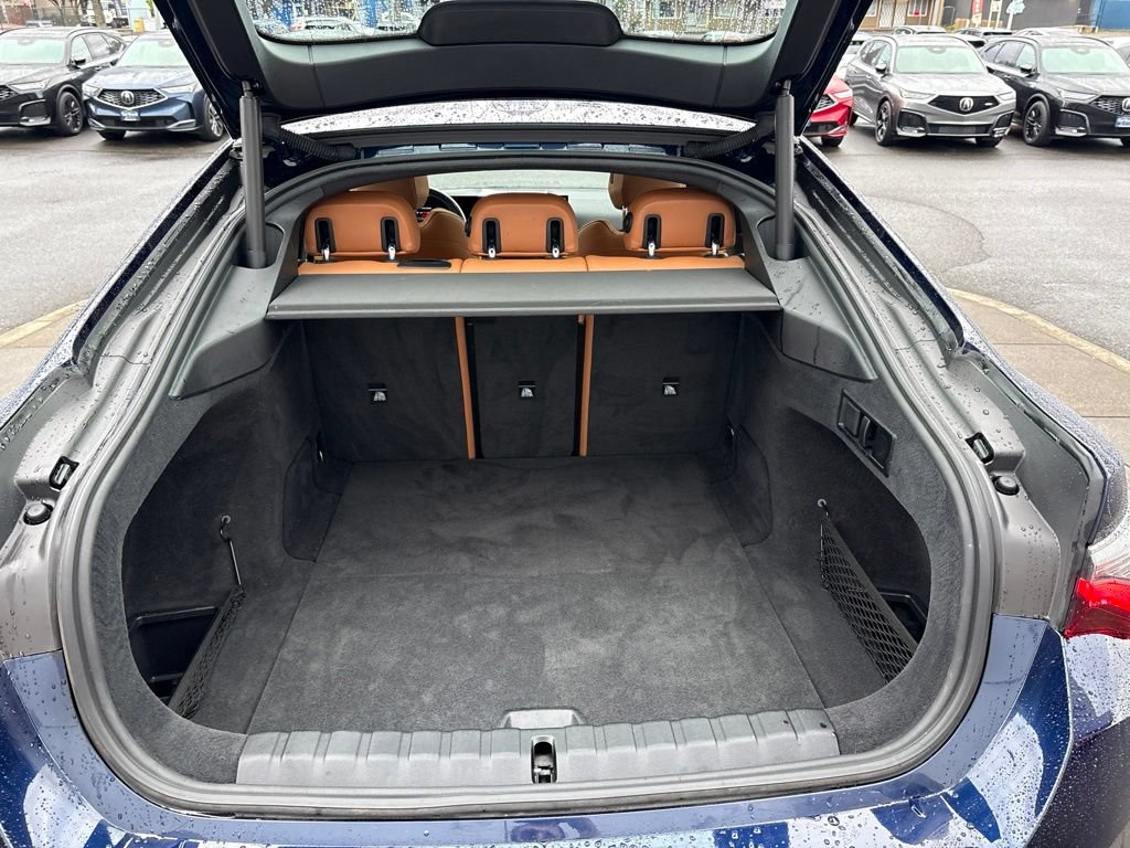 Used 2022 BMW i4 eDrive40 w/ M Sport Package RWD image 30
