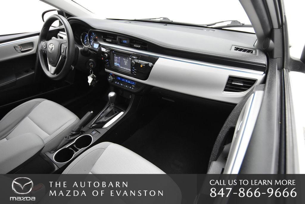 Used 2015 Toyota Corolla L image 28