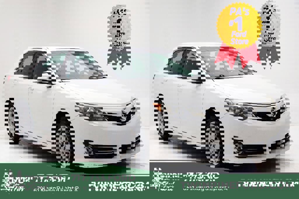 Used 2013 Toyota Camry SE image 1