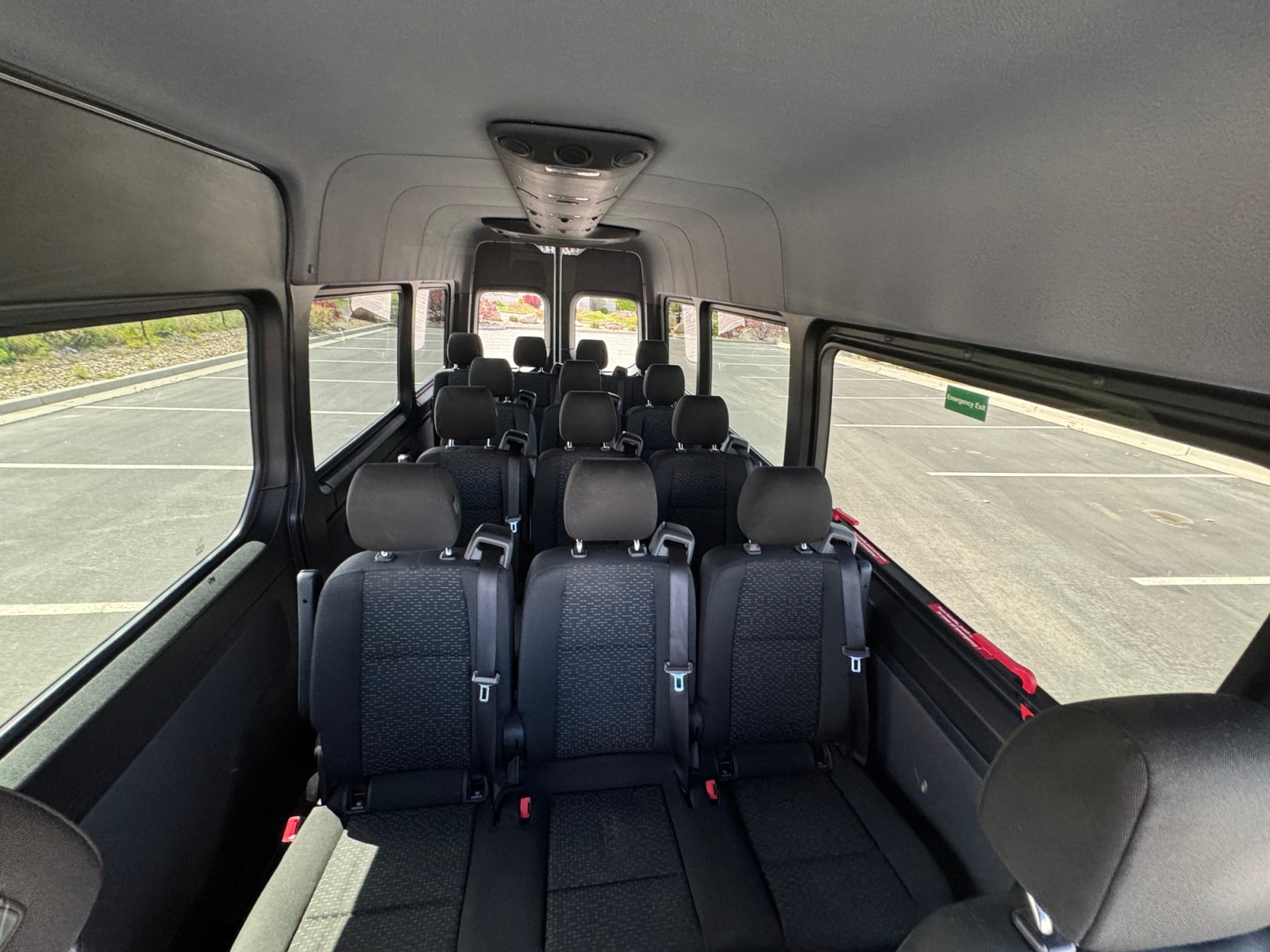 Used 2019 Mercedes-Benz Sprinter 2500 image 24