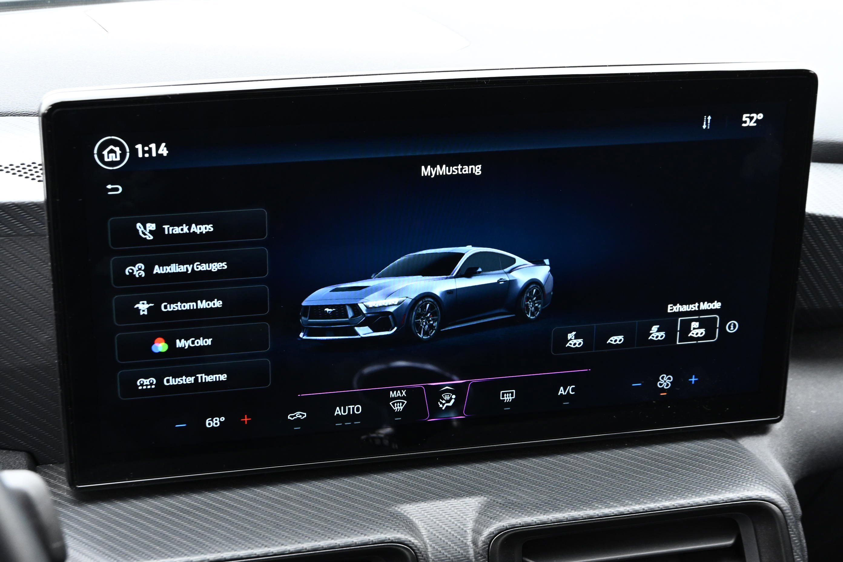 Used 2024 Ford Mustang GT image 14